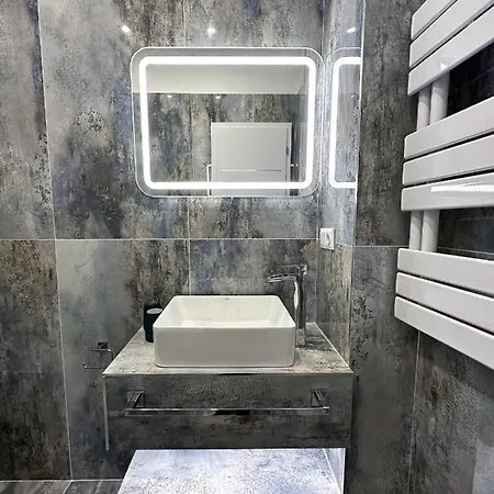Boutique Luxury