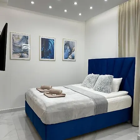 Boutique Luxury Apartment